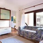 Apartment Un Giardino Sul Mare *
